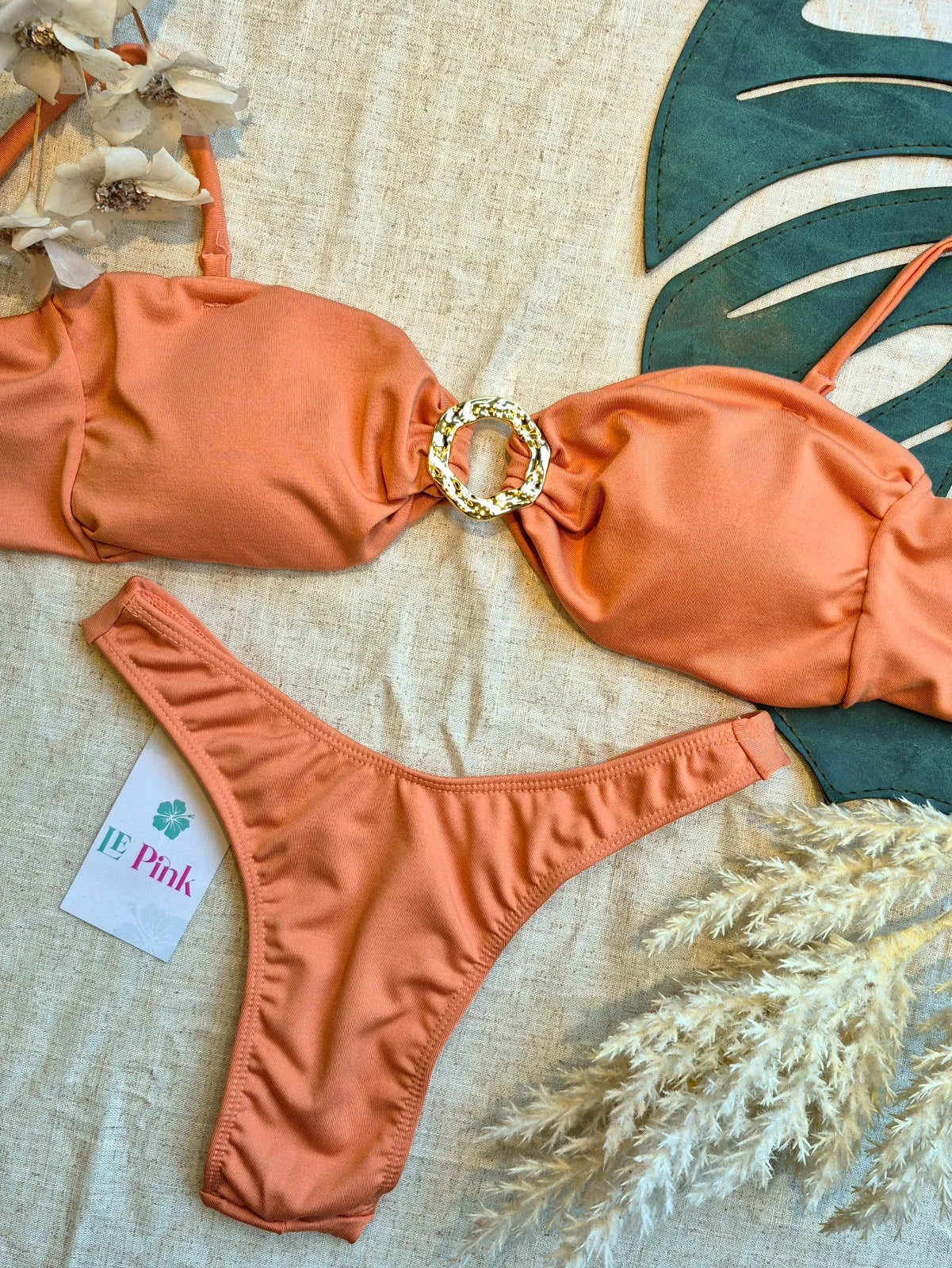 Biquíni Tomara que Caia com Argola e Calcinha Tanga – Gisele Le Pink