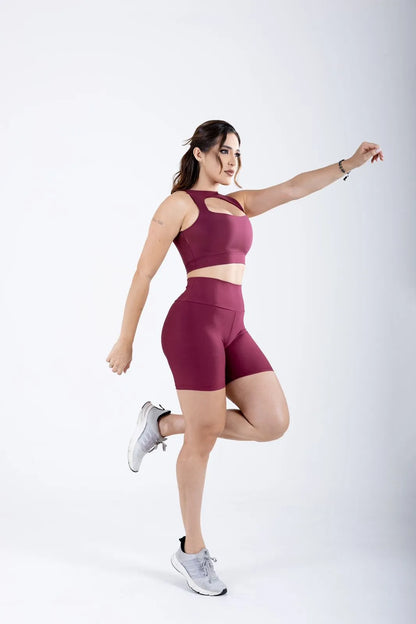 Conjunto Fitness Short e Top Decote Vazado em Suplex Premium Le Pink