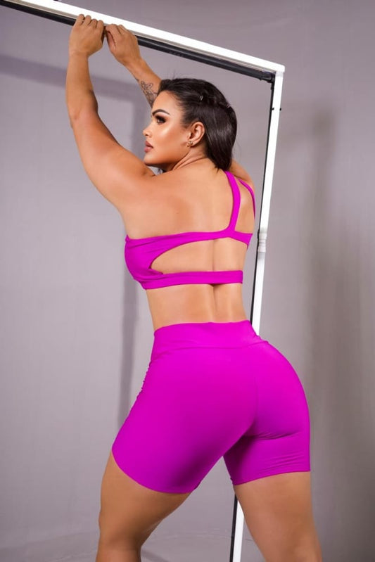 Conjunto Fitness Short Cintura Alta e Top Ombro Único com Tiras nas Costas – Le Pink