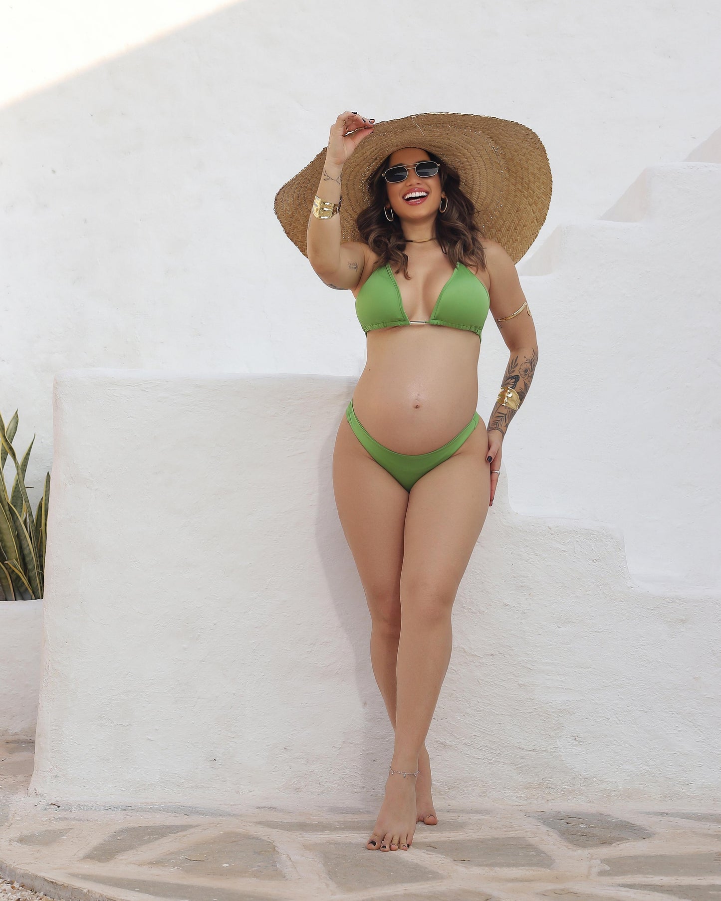 Biquíni Cortininha com Tanga e Detalhe Dourado – Noronha Le Pink