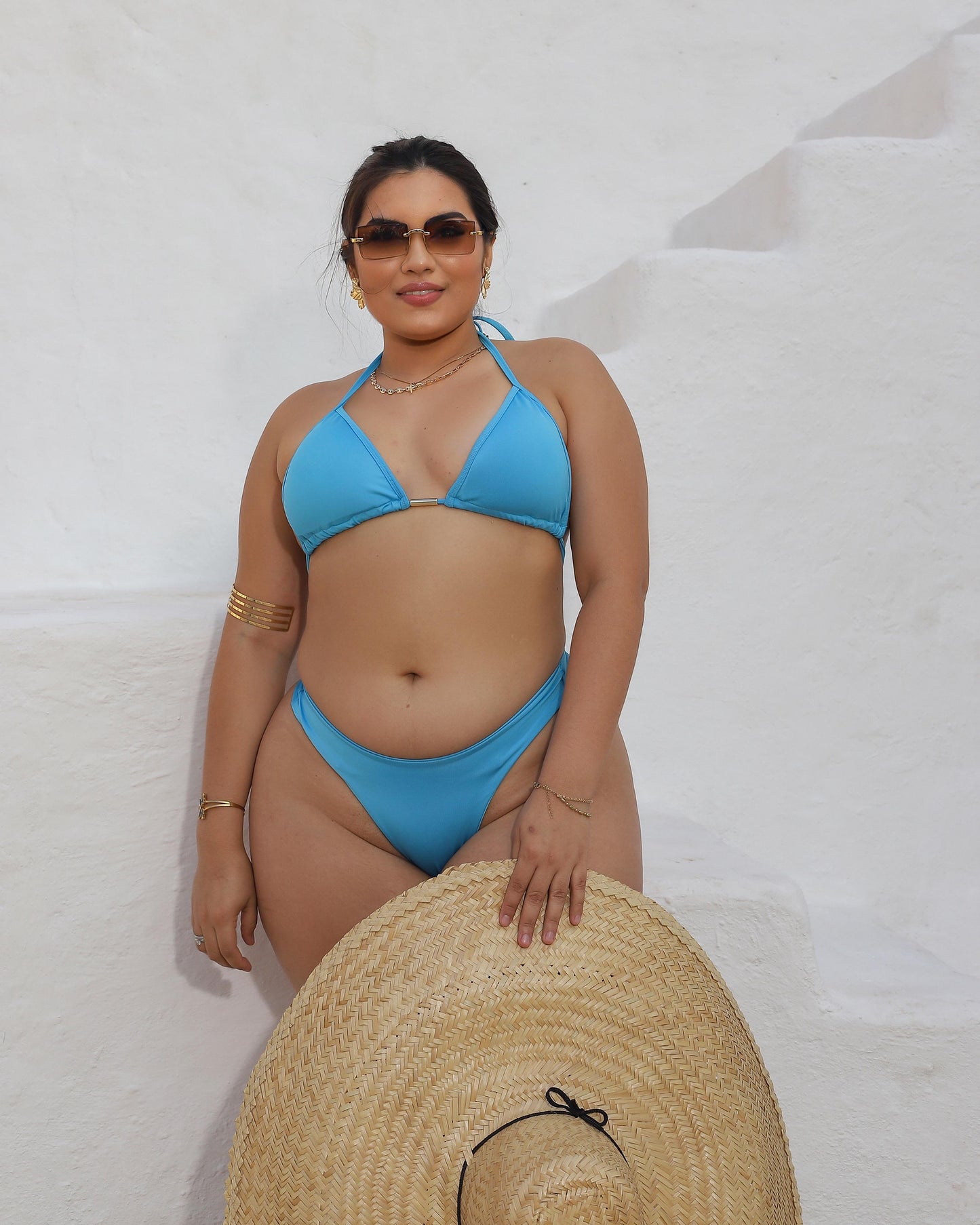 Biquíni Cortininha com Tanga e Detalhe Dourado – Noronha Le Pink