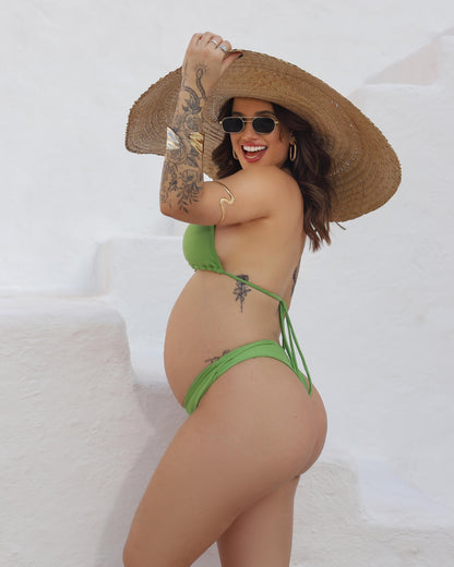 Biquíni Cortininha com Tanga e Detalhe Dourado – Noronha Le Pink