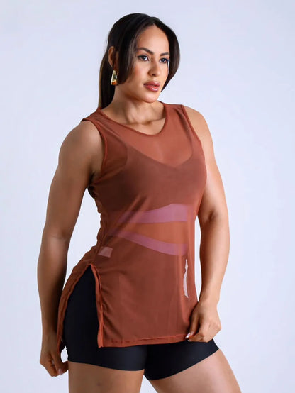 Regata Fitness Longline em Tule com Transparência e Fendas Le Pink