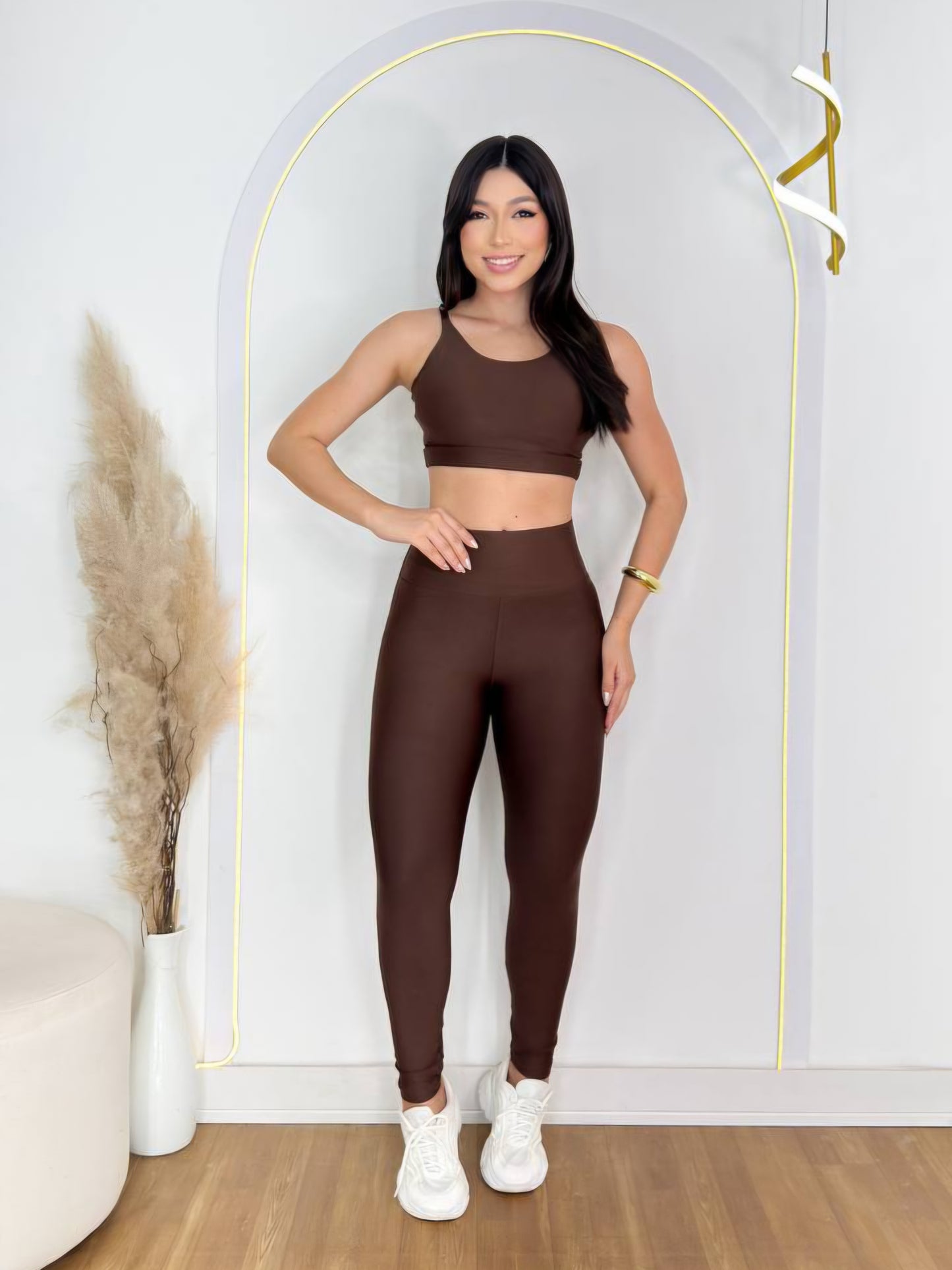 Conjunto Fitness Legging e Top Alça Básico de Alta Compressão