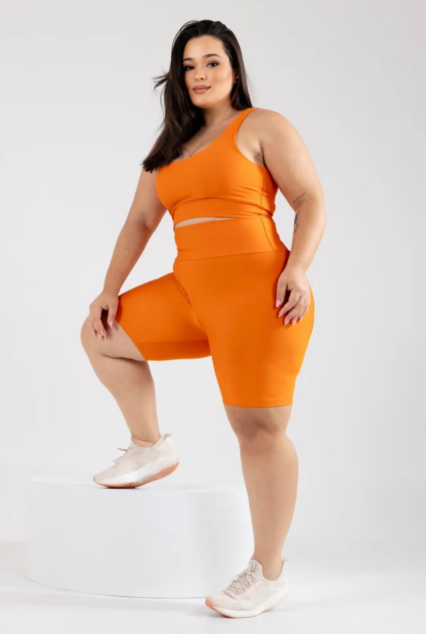 Conjunto Fitness com Top Sustentação e Bermuda Modeladora - Le Pink