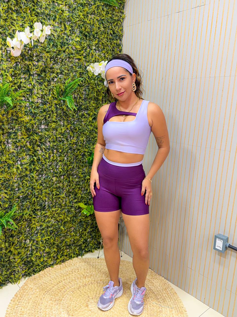 Conjunto Glow com Top e Short de Alta Compressão – Le Pink