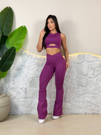 Conjunto Leg Flare + Top Recorte Le Pink