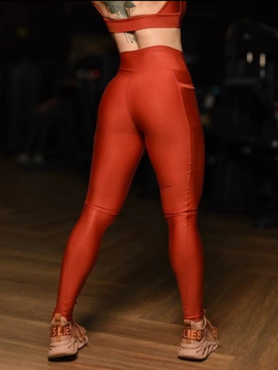 Legging Fitness com Bolso Lateral, Cintura Alta e Alta Compressão – Le Pink